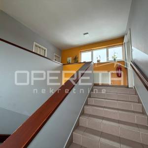 Prodaja, Poslovna zgrada, Centar, Koprivnička ulica, 340m2