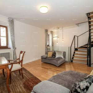 Prodaja predivne, moderno opremljene i renovirane istarske kamene kuće, Bale!