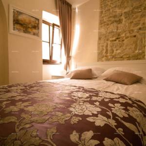 Prodaja predivne, moderno opremljene i renovirane istarske kamene kuće, Bale!