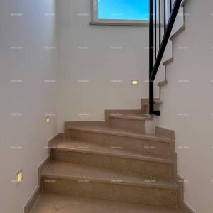 Prodaja prekrasne vile sa bazenom, mediteranski stil, Umag