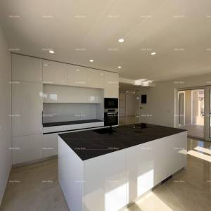 Prodaja prekrasne vile sa bazenom, mediteranski stil, Umag