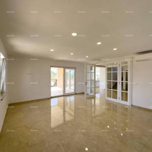 Prodaja prekrasne vile sa bazenom, mediteranski stil, Umag