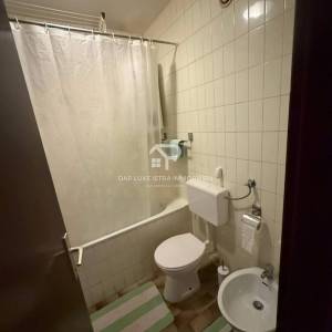 Prodaja Prostran dvosoban Stan u Puli blizu Opće bolnice