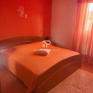 Prodaja Prostran dvosoban Stan u Puli blizu Opće bolnice