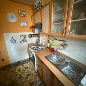 Prodaja Prostran dvosoban Stan u Puli blizu Opće bolnice