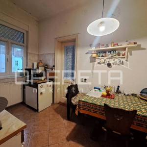 Prodaja, Stan, Centar, Smičiklasova   , 3s, 75m2