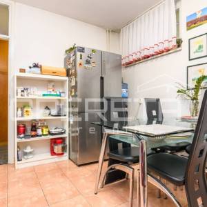 Prodaja, Stan, Gajnice, Argentinska, 4s, 93m2