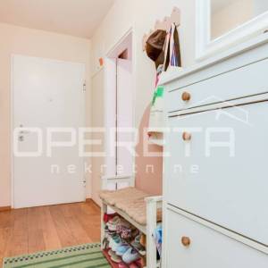 Prodaja, Stan, Odra, Ivana Lackovića Croate, 3s, 81m2