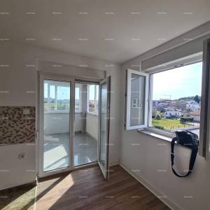 PRODAJA - stan od 70 m²s parkirnim mjestom – blizina Fažane!