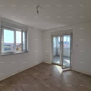 PRODAJA - stan od 70 m²s parkirnim mjestom – blizina Fažane!