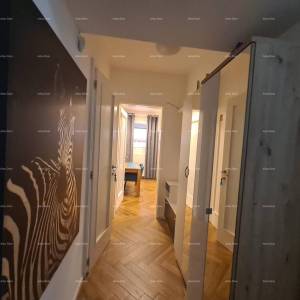 PRODAJA STANA S DVA APARTMANA – PULA