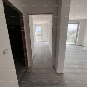 Prodaja stana s parkirnim mjestom i spremištem, odlična lokacija, Ližnjan!