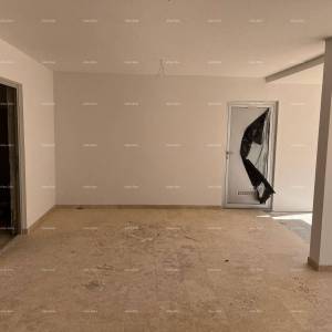 Prodaja stana s parkirnim mjestom i spremištem, odlična lokacija, Ližnjan!