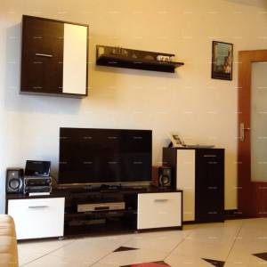 Prodaja velike, lijepe kuće sa 5 apartmana i prekrasnim pogledom na more i Krk, Novi Vinodolski!