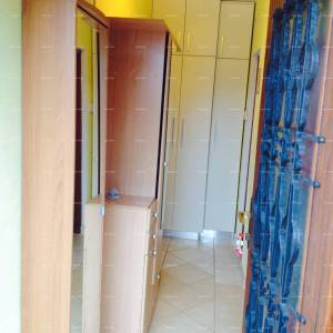 Prodaja velike, lijepe kuće sa 5 apartmana i prekrasnim pogledom na more i Krk, Novi Vinodolski!