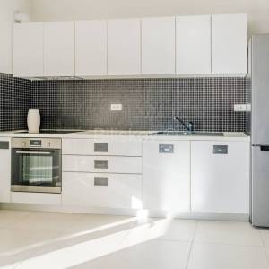 Prodaja,Crikvenica,luksuzna kuća, 4 apartmana,bazen,parking,vrt,garaža