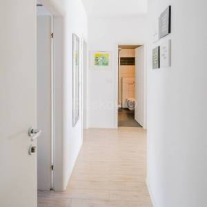 Prodaja,Crikvenica,luksuzna kuća, 4 apartmana,bazen,parking,vrt,garaža