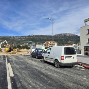 Prodaja,dvosoban stan s pogledom u luksuznom resortu