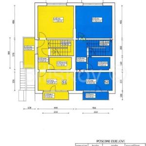 Prodaja,Maksimir,kuća u nizu na 5etaža površine 220m2,dvorište,parking