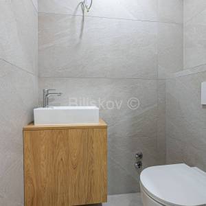 Prodaja,Mlinovi,dvojna kuća površine 152 m2,terasa,vrt,garaža,parking