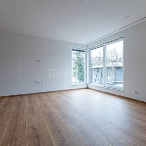 Prodaja,Mlinovi,dvojna kuća površine 152 m2,terasa,vrt,garaža,parking