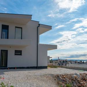 Prodaja,moderna kuća s pogledom na more, Seget