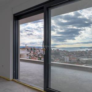 Prodaja,moderna kuća s pogledom na more, Seget