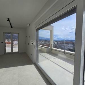 Prodaja,penthouse u luksuznom resortu,Kaštela