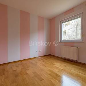 Prodaja,Remete,dvoetažni šesterosobni stan148,50m2 s dva parkirališta