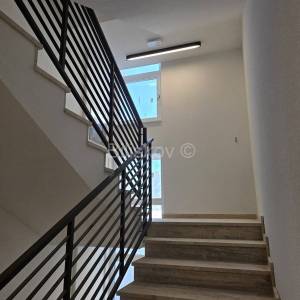 Prodaja,stan površine 111m2 u luksuznom resortu,Kaštela