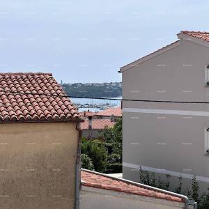 Prodaje se fantastična kuća sa tri stana u Medulinu!