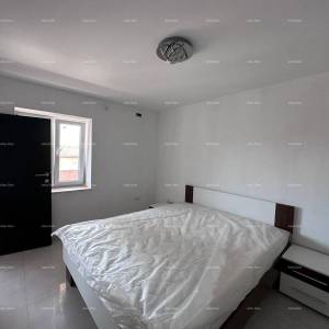 Prodaje se fantastična kuća sa tri stana u Medulinu!