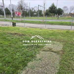 PRODAJE SE GRAĐEVINSKO ZEMLJIŠTE U ZAGREBU ( DUBRAVA )