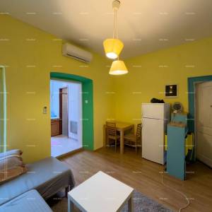 Prodaje se jednosoban stan u Puli