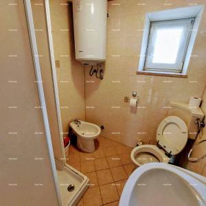 Prodaje se kuća, 170 m2, Karojba