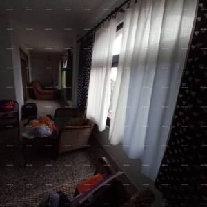 Prodaje se  kuća sa tri stana, Umag