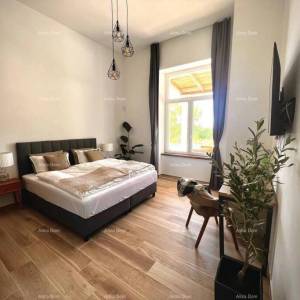 Prodaje se  lijepa i moderna kuća, Poreč