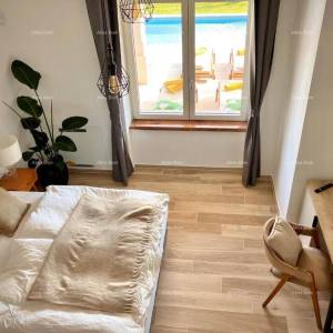 Prodaje se  lijepa i moderna kuća, Poreč