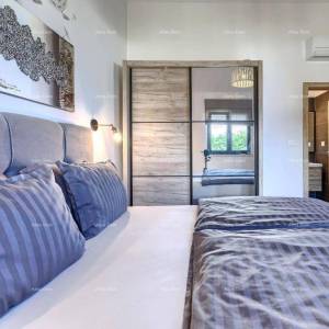 Prodaje se luksuzna vila s bazenom u zelenoj oazi u okolici Labina