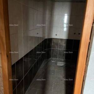 Prodaje se obiteljska kuća u mirnom dijelu okolice Labina