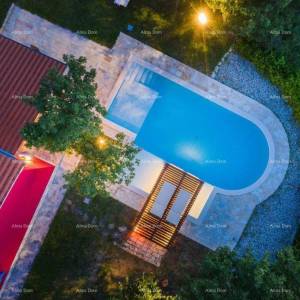 Prodaje se predivna kuća blizu Barbana