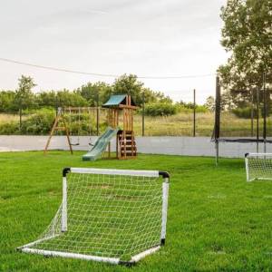 Prodaje se prekrasna i moderna villa sa bazenom u malom istarskom selu