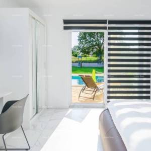 Prodaje se prekrasna i moderna villa sa bazenom u malom istarskom selu