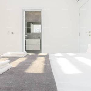 Prodaje se prekrasna i moderna villa sa bazenom u malom istarskom selu