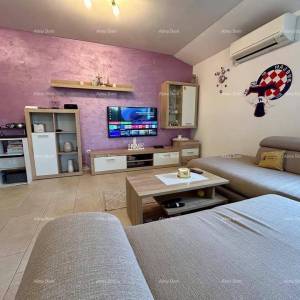 Prodaje se stan – 65 m², Novigrad