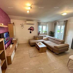 Prodaje se stan – 65 m², Novigrad