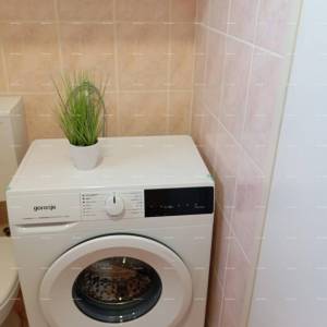 Prodaje se stan na odličnoj lokaciji u Puli-Veruda, blizina mora!