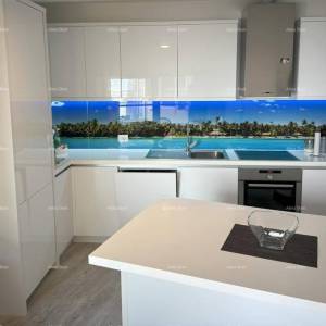 Prodaje se stan, Poreč