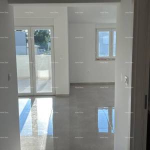 Prodaje se stan u novogradnji – Šišan