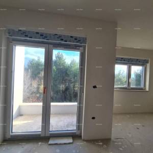 Prodaje se stan u Puli